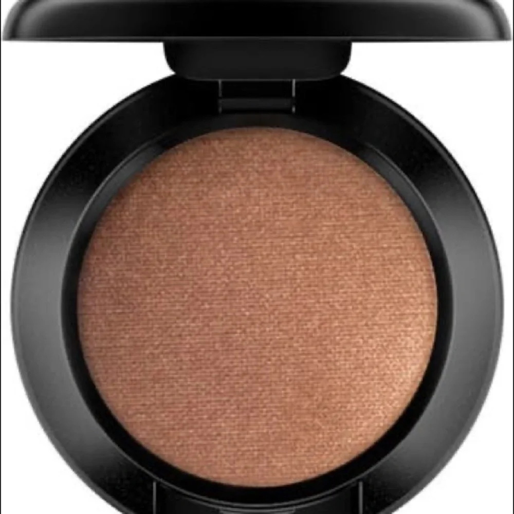 MAC Cosmetics MAC Eyeshadow Texture Velvet 1.5G